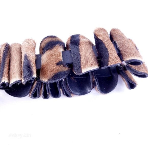 Unique Fur Lion Designer Belt 2 1/2" x 39" - Picture 1 of 9